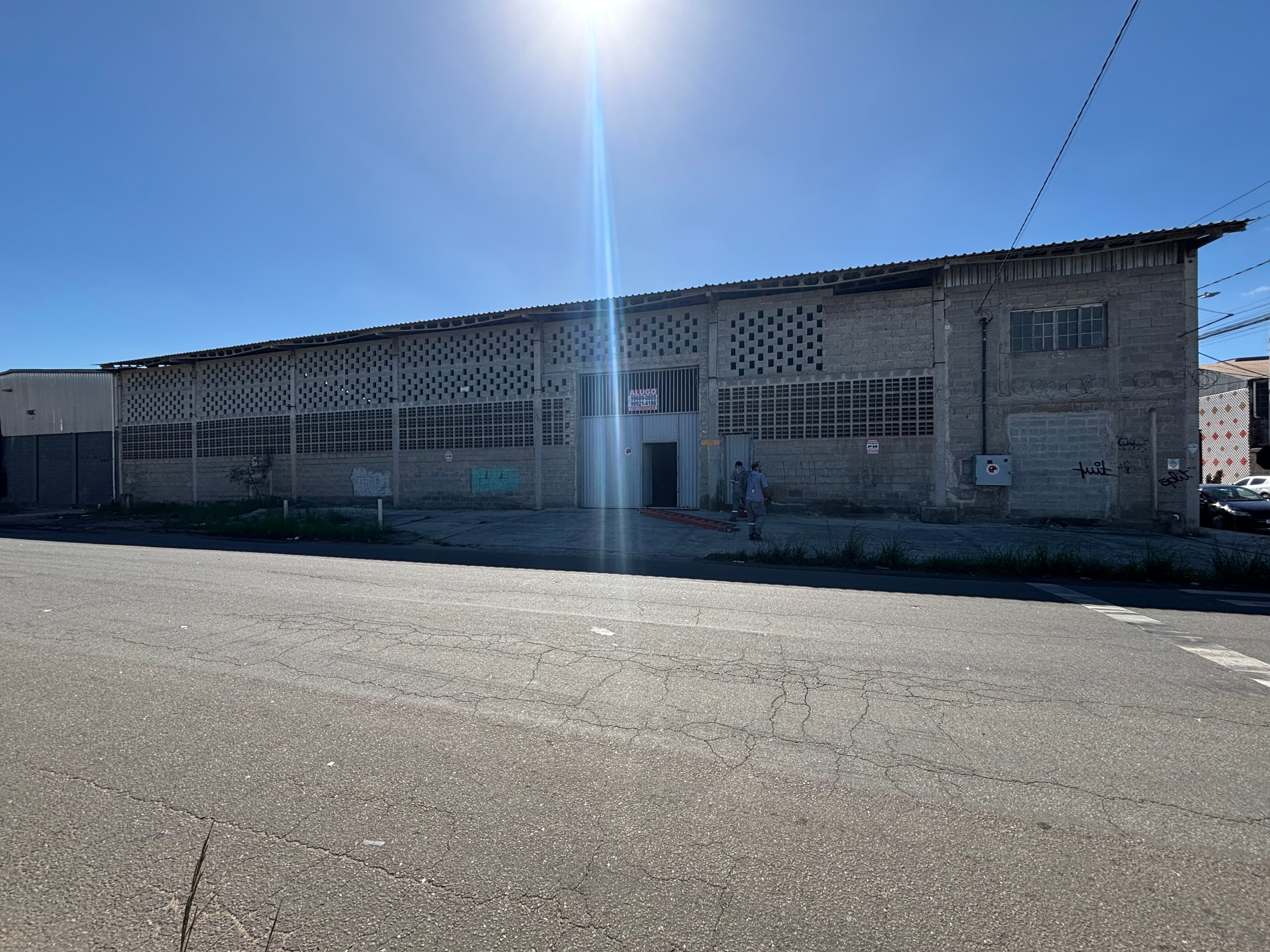 Fachada do Galpão Cobilândia, na esquina